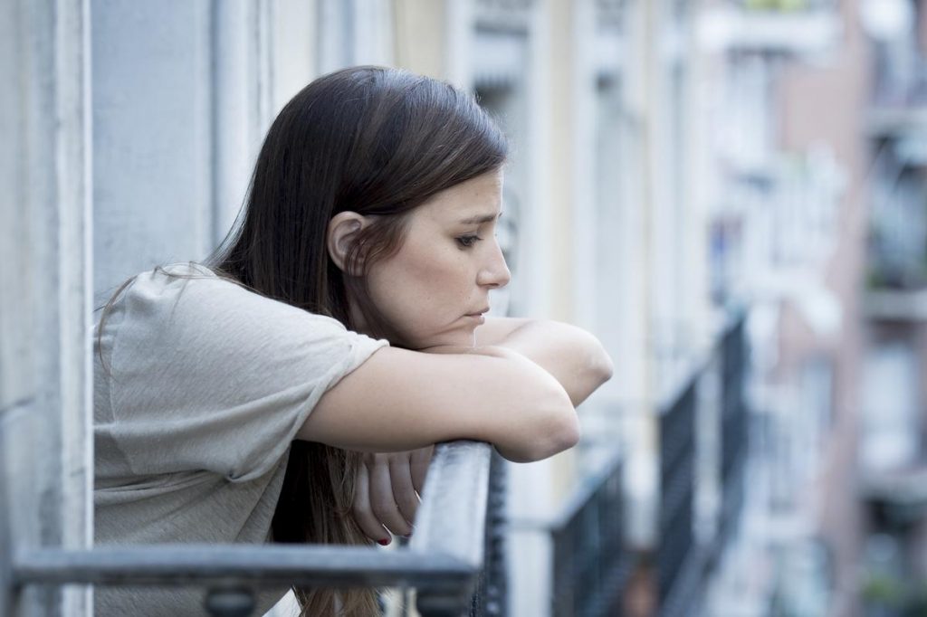 Зошто жените почесто заболуваат од депресија?