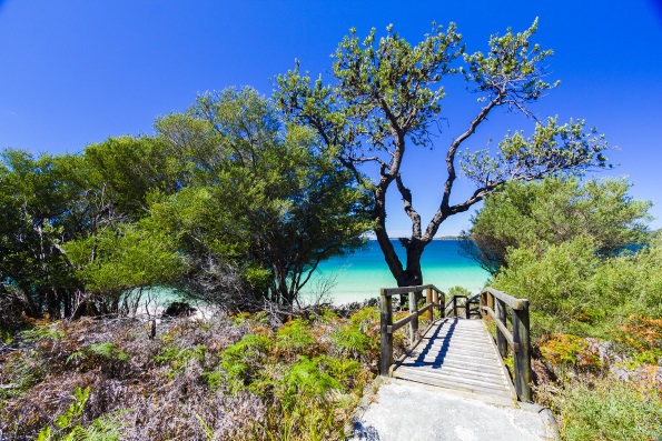 11 плажи што ќе ги привлечат сите што бараат мир и кристално чиста вода