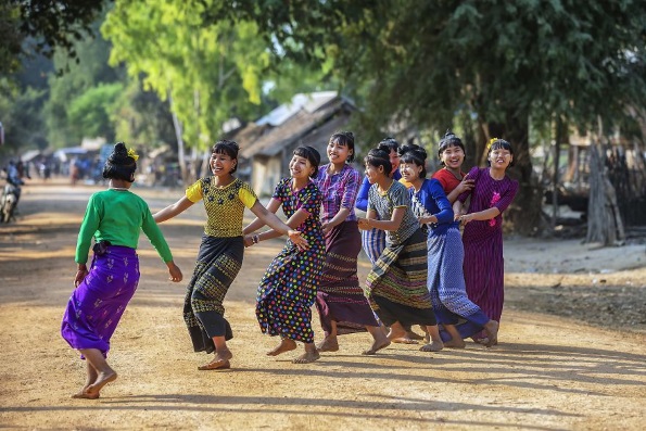 Фотографи преку нивните фотографии се обиделе да прикажат што значи среќата ширум светот