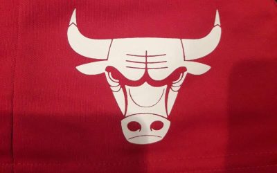 Корисник на Редит забележал дека логото на Чикаго Булс станува „безобразно“ кога ќе се сврти наопаку