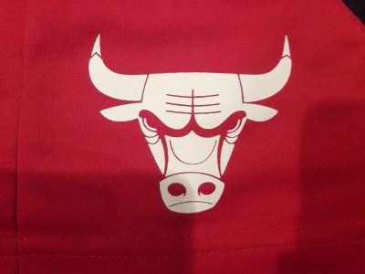 Корисник на Редит забележал дека логото на Чикаго Булс станува „безобразно“ кога ќе се сврти наопаку