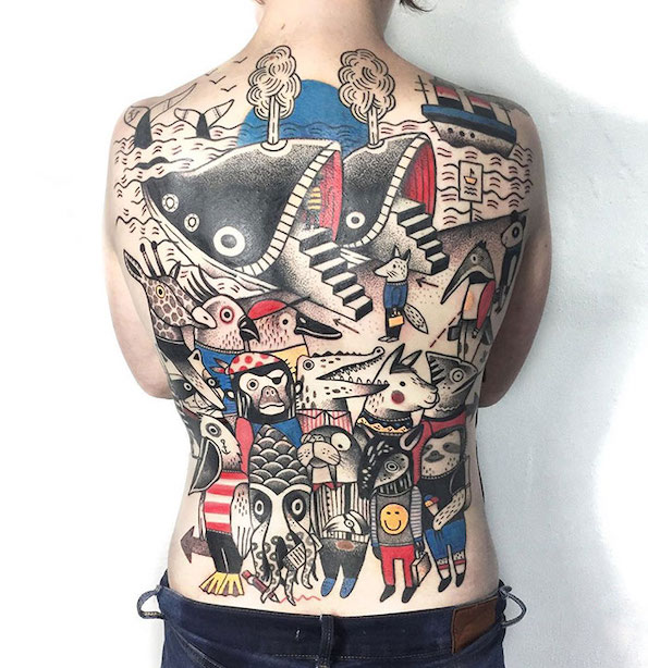 Импресивни тетоважи кои го претвораат цел грб во уметничко платно