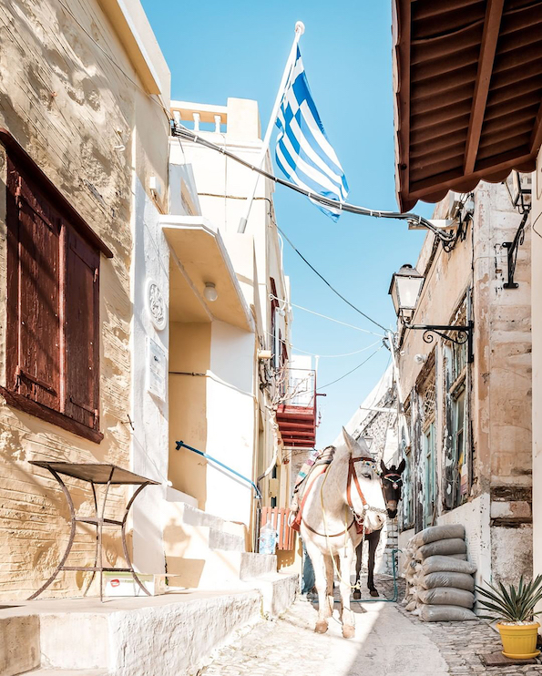 Сирос – идиличен грчки остров за кој се шушка меѓу травел блогерите
