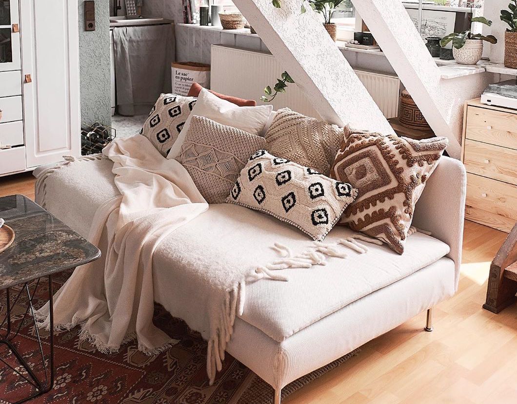 Ќе ве воодушеви: Прекрасно декориран стан во есенски стил од само 45 метри квадратни