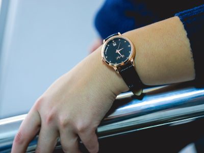 Тренди женски часовник кој ги засени сите дизајнерски часовници