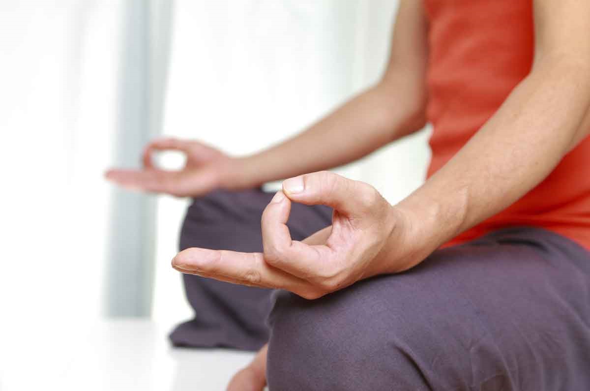 Имате висок притисок? Овие вежби може да ви помогнат!