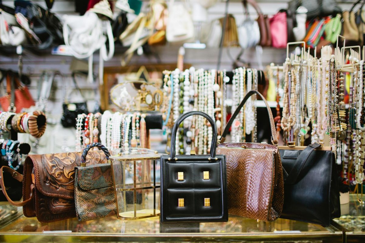 Облека на втора рака