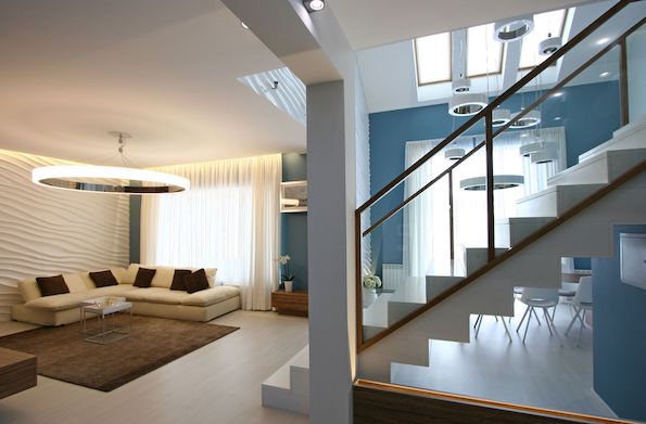 Руски стан за кој сонува секое семејство: Влезете во овој раскошен дом со преубави бои
