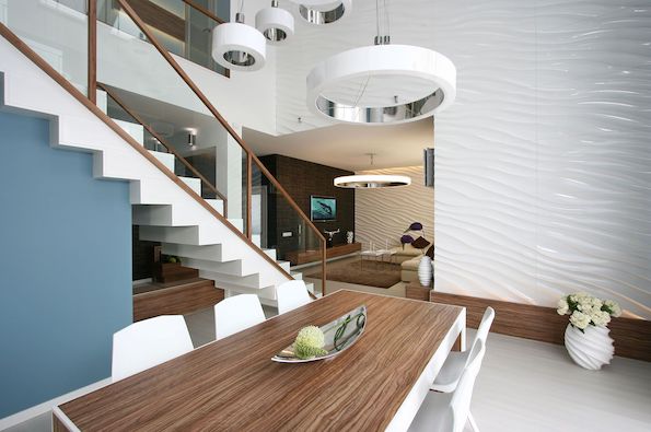 Руски стан за кој сонува секое семејство: Влезете во овој раскошен дом со преубави бои