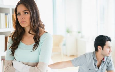 4 знаци дека вашиот поранешен партнер ви е сè уште лут, затоа дајте му простор и време