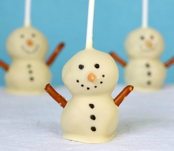 Божиќни лижавчиња од мелени бисквити што ќе ги развеселат и возрасните
