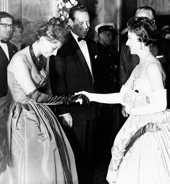 Бунтовната сестра на кралицата: Ја нарекувале Рокенрол принцеза, а заради неа е дозволен и развод во кралското семејство