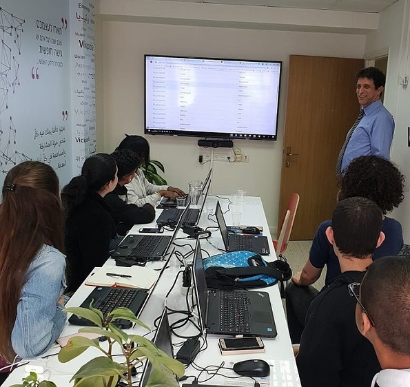 Тринаесетте училишни предмети од различни земји кои би сакале да ги имаат и вашите деца