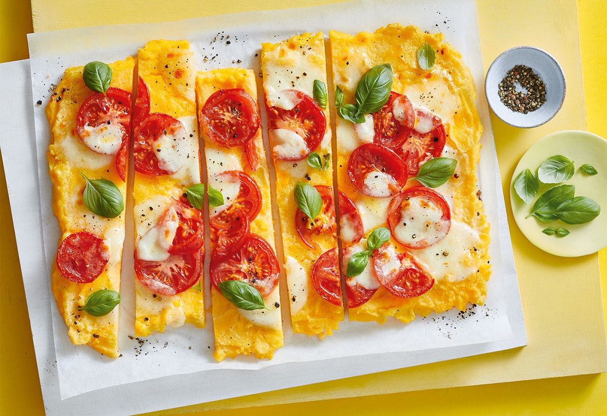 Семејна пица од палента – подобра и од класичната!