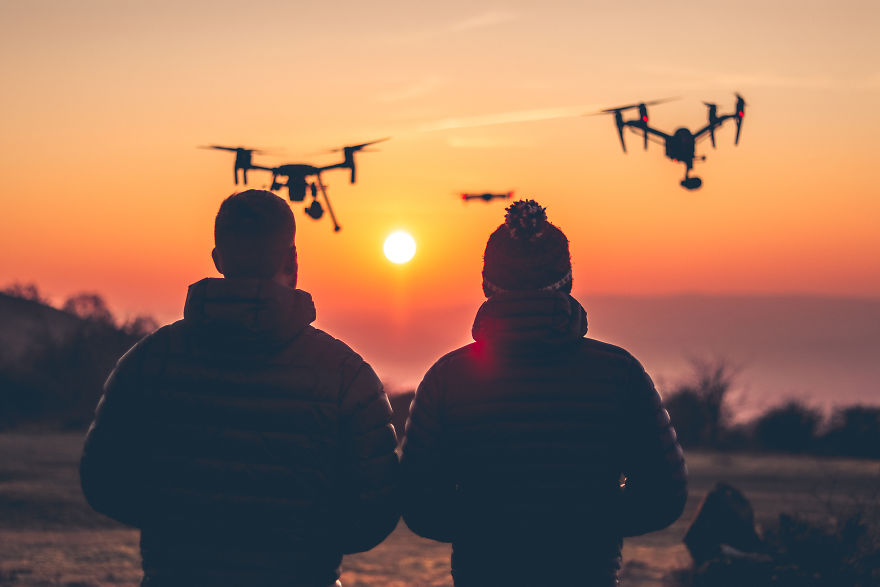 Фотографи од целиот свет одговараат на прашањето „Што е пријателство?“