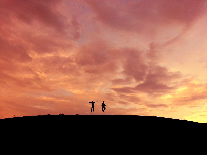 Фотографи од целиот свет одговараат на прашањето „Што е пријателство?“