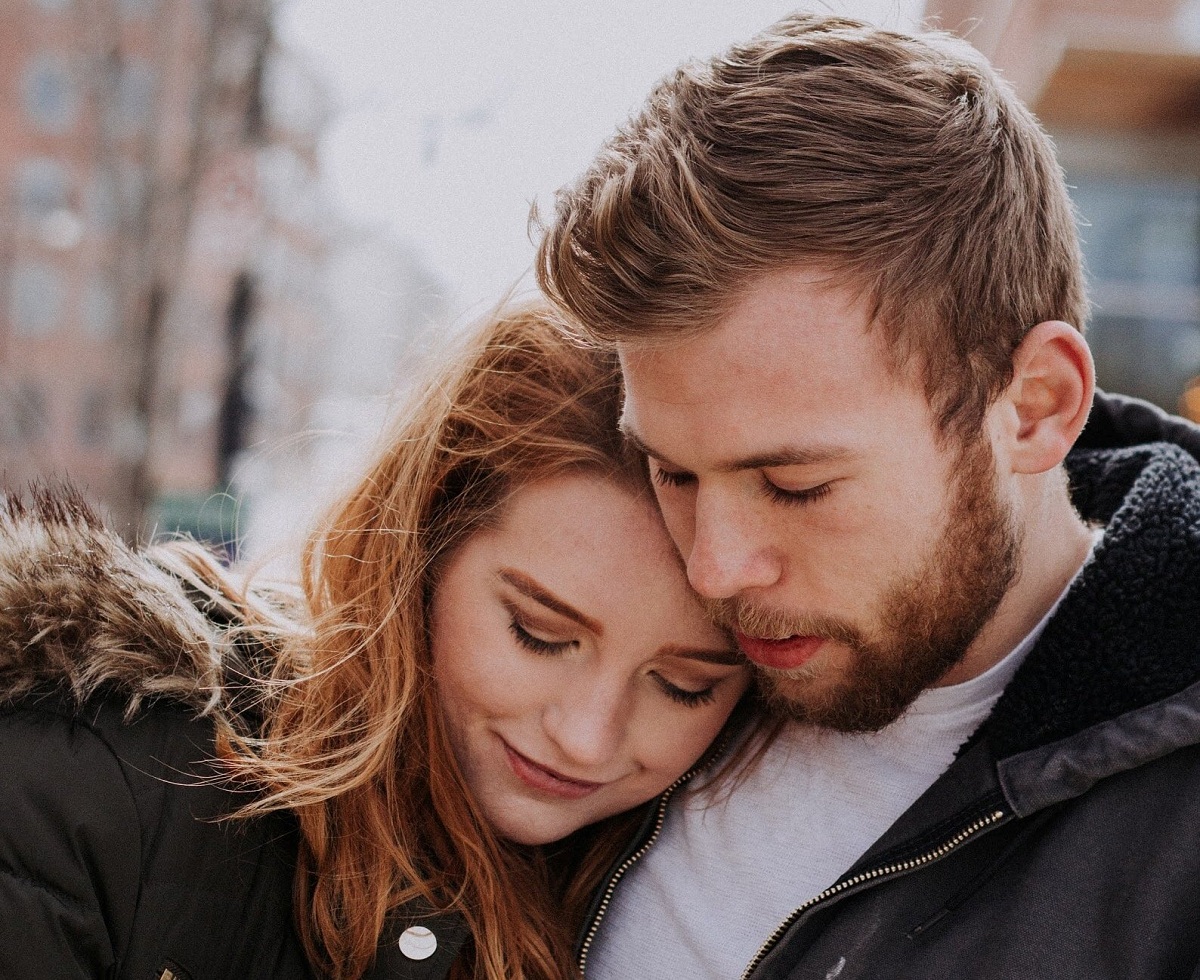 Еве зошто мажите се емоционално ладни: 10 причини зошто тој се оддалечува од вас