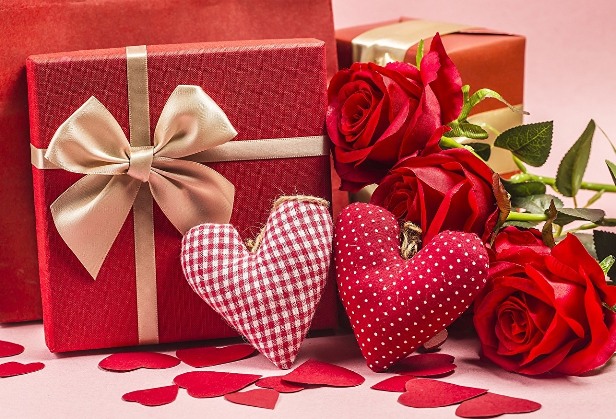 Што да му подарите на секој хороскопски знак за Денот на вљубените?