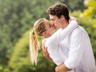 4 видови бакнежи кои мажите најмногу ги сакаат