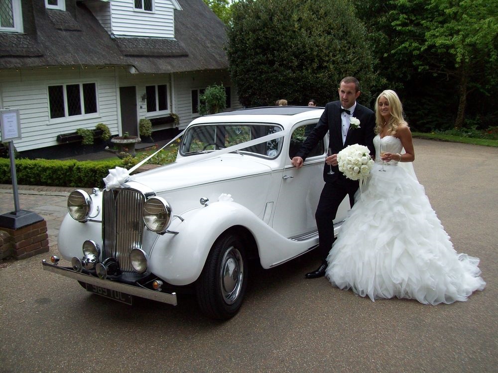 Топ 5 најоригинални свадбени автомобили