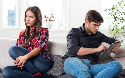 4 причини зошто мажите престануваат да комуницираат во бракот: Еве како да им помогнете да се отворат