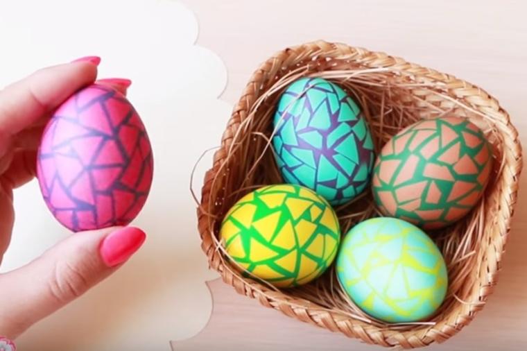 Прекрасни велигденски јајца: 5 техники за природно фарбање кои секому успеваат 