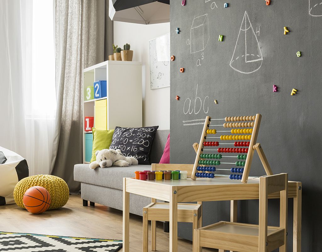 Како да ја уредите детската соба како игротека: 12 креативни идеи за игри за време на изолацијата