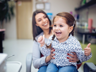 Како да го подготвите вашето дете за првата посета на стоматолог?