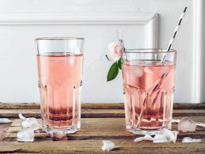 Сируп од рози: Рецепт за кралски пијалак одличен за топлите денови