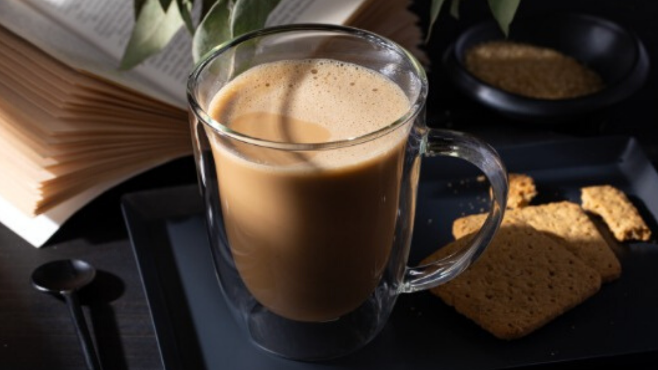 Копи чам: Малезиско кафе со чај