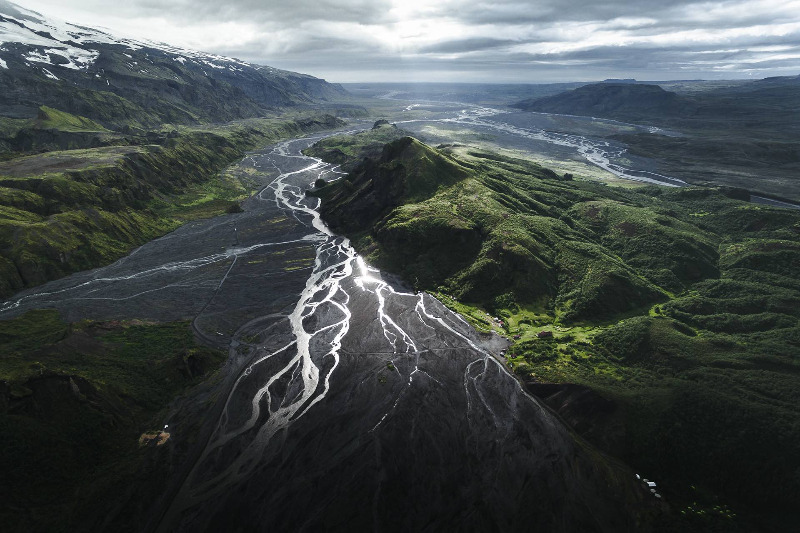 Прекрасни фотографии кои ве носат на патување низ убавиот Исланд