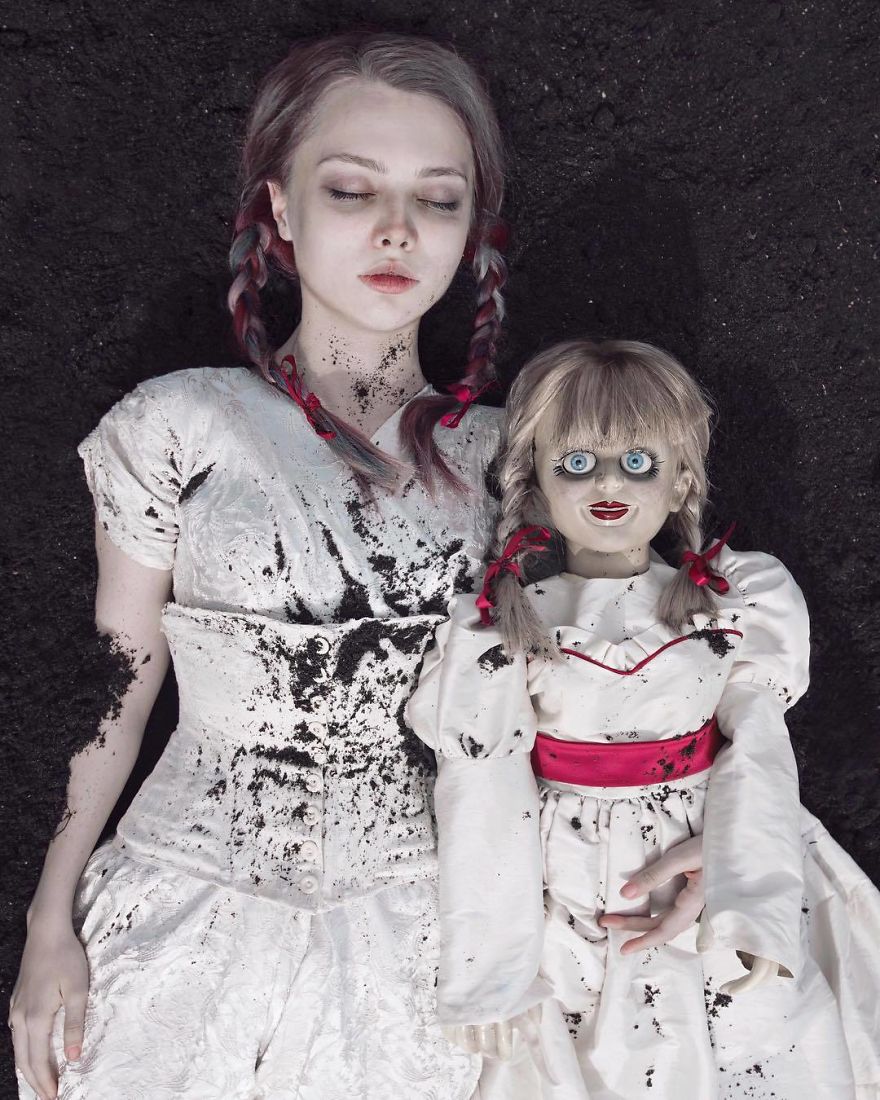 Артистка од Русија стана популарна на социјалните мрежи со нејзините бизарни фотографии