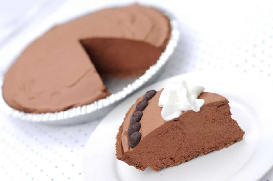 Ледена торта: Рецепт за оние кои обожаваат кафе и чоколадо