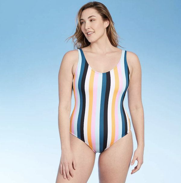 Костими за капење кои се тренд ова лето 