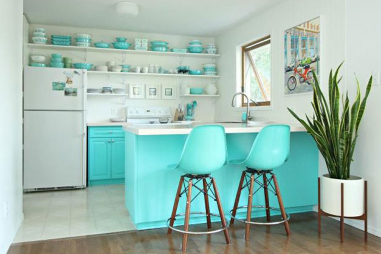 Како да го уредите домот во тиркизна боја за свеж и модерен ентериер?
