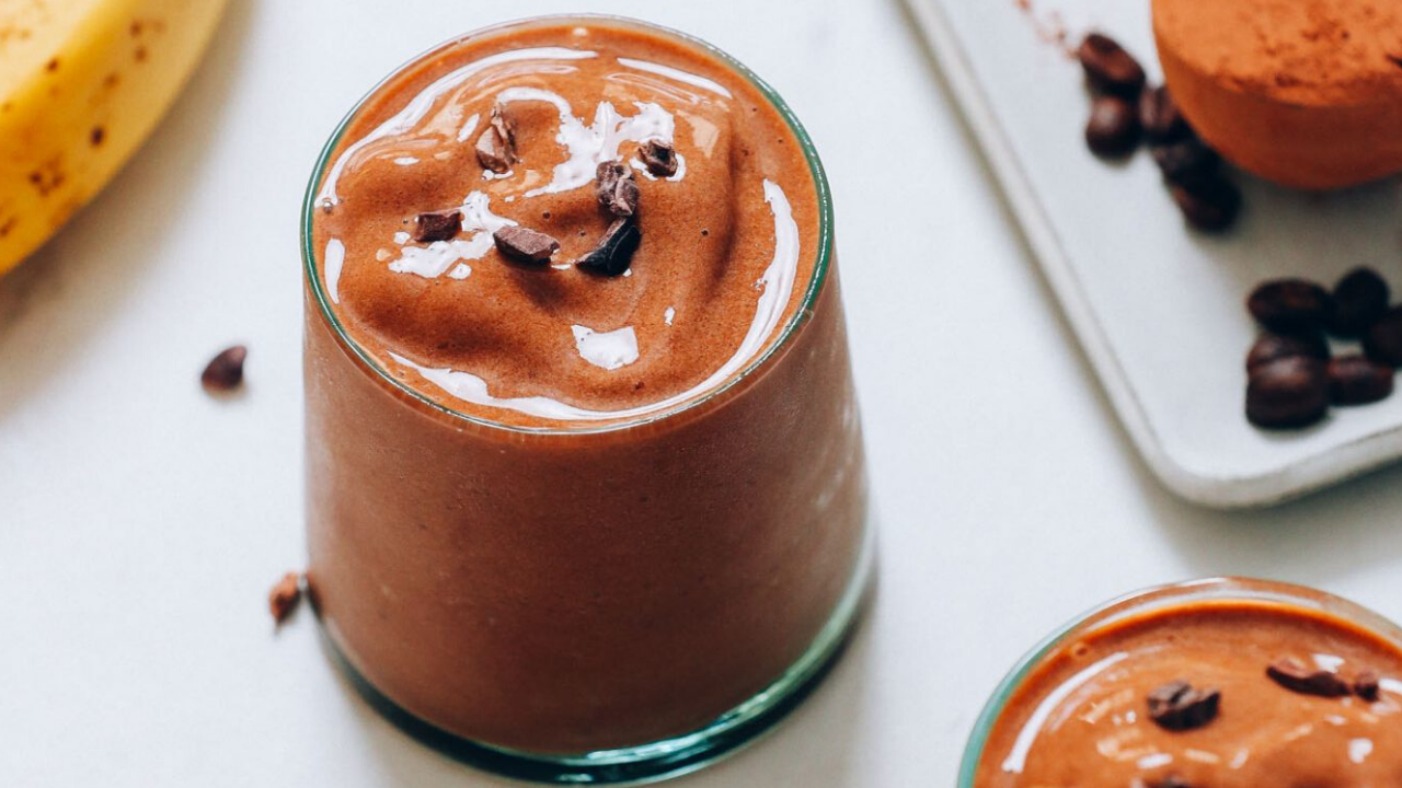 Кремасто смуди со кафе