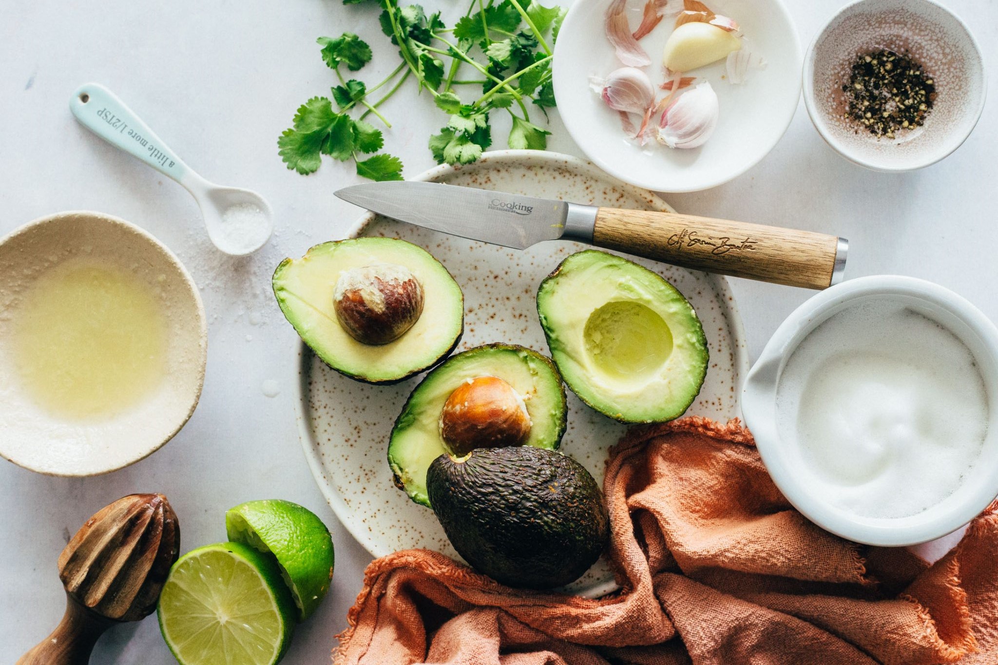 Рецепт: Како да направите алиоли од авокадо?