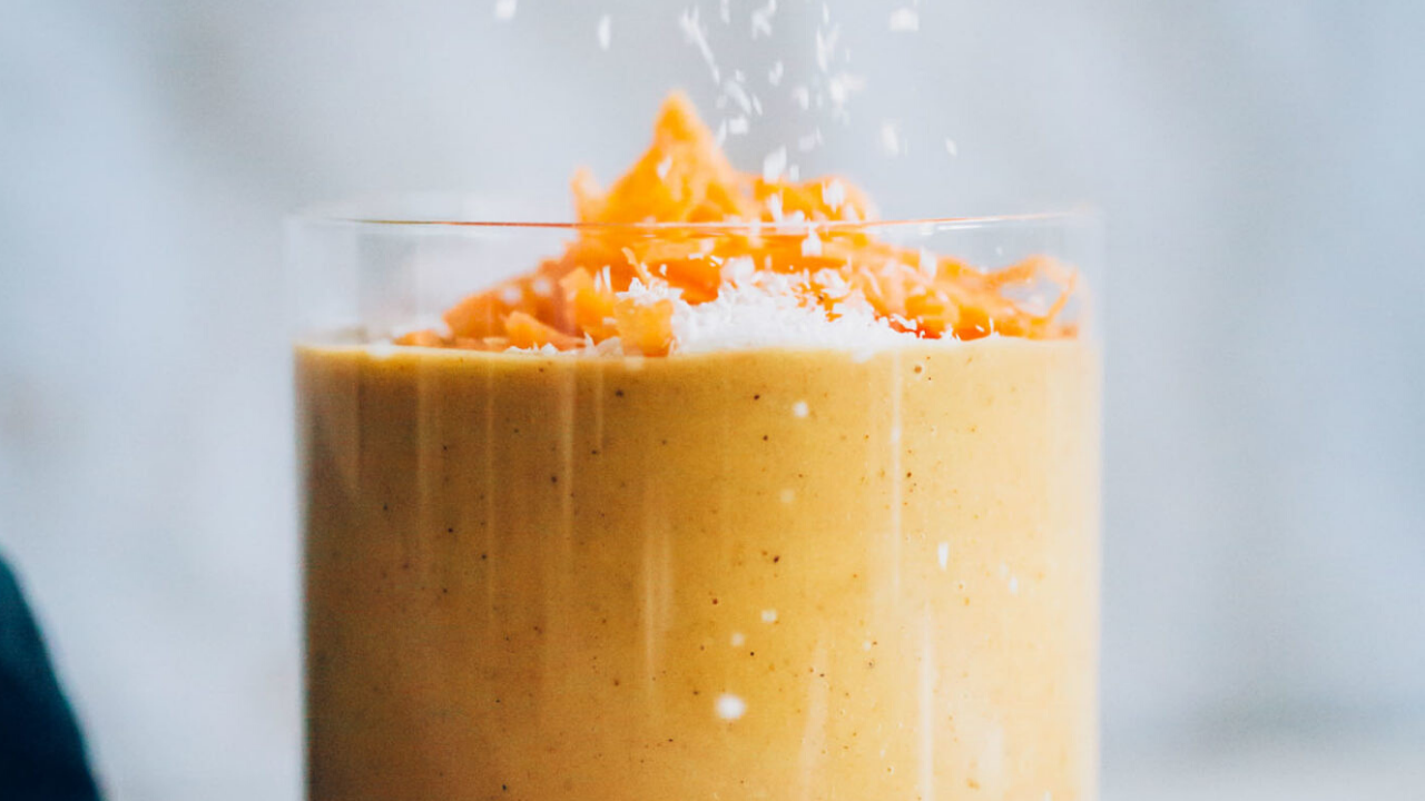 Здраво и вкусно смуди со морков и банана