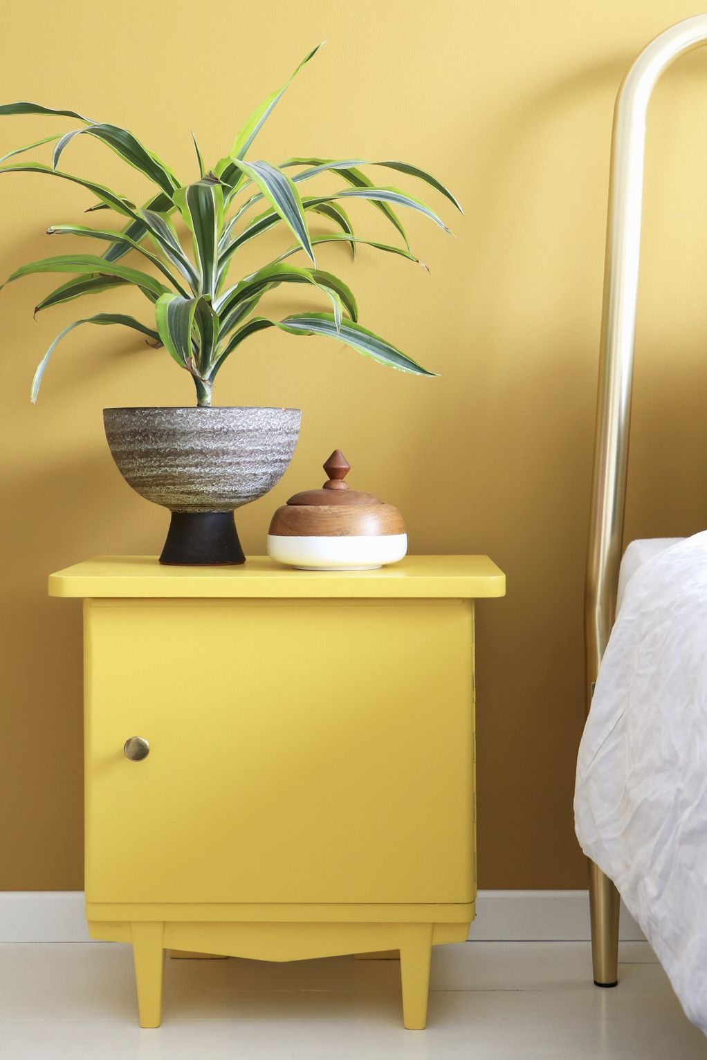 Будат чувство на среќа: 5 совети како да го уредите вашиот дом во топли бои