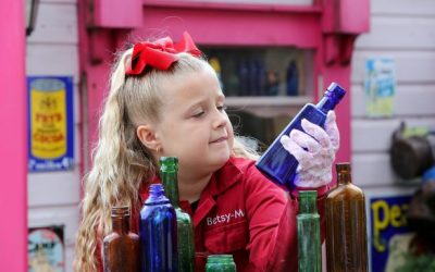 7-годишно девојче започнало свој бизнис со стари шишиња што ги собира секојдневно