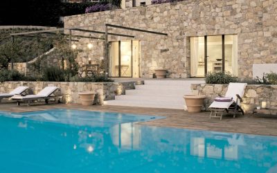 10 прекрасни базени кои сигурно ќе сакате да ги имате во вашиот двор