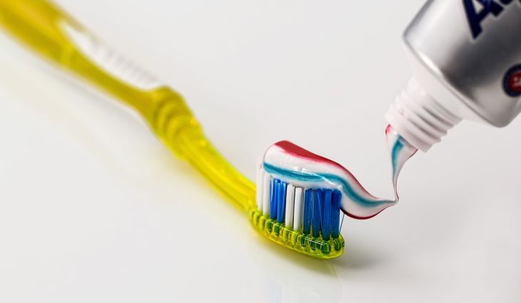 Што значат боите на пастата за заби?