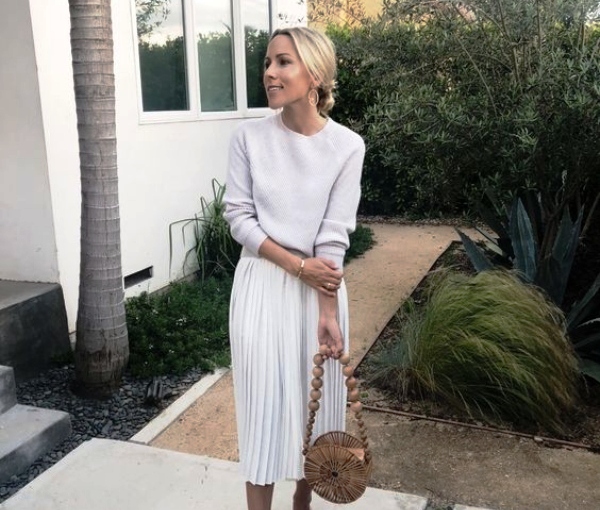 Комбинации во бела боја за првите денови од есента