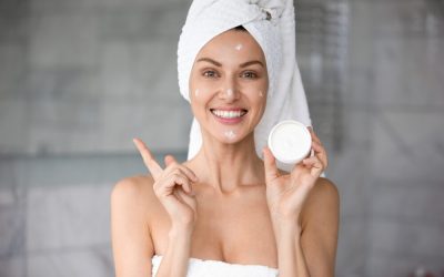 Експертите за убавина објаснуваат: Еве како правилно да нанесете крем за лице