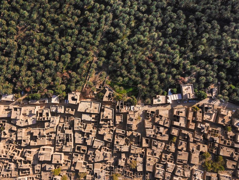 Ал Хамра: Село во кое само храбрите излегуваат по зајдисонцето