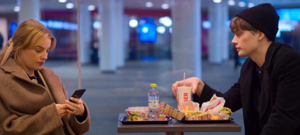 „Love & Anarchy“: Шведска серија која сигурно ќе ве насмее