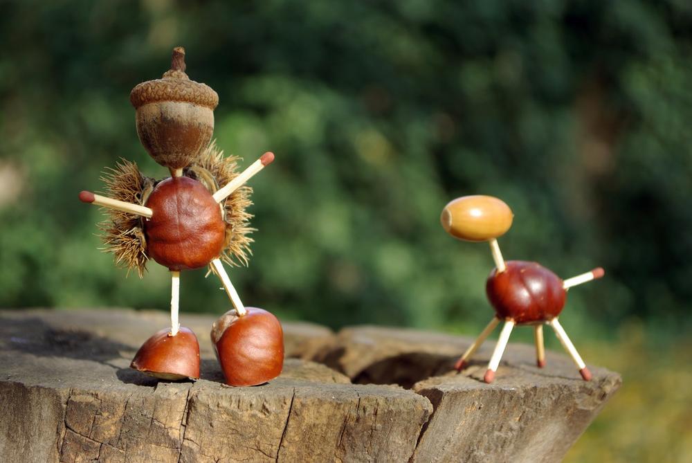 Есенска забава од детството: Научете ги вашите деца да прават фигури од костени