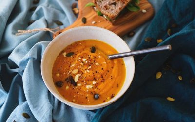 Здрава кремаста супа од 4 состојки што ќе ја обожавате