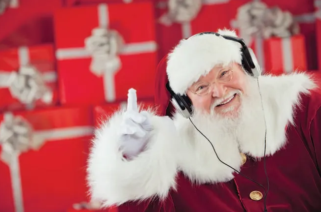 Нетипични божиќни песни во кои можете да уживате за време на празничната сезона