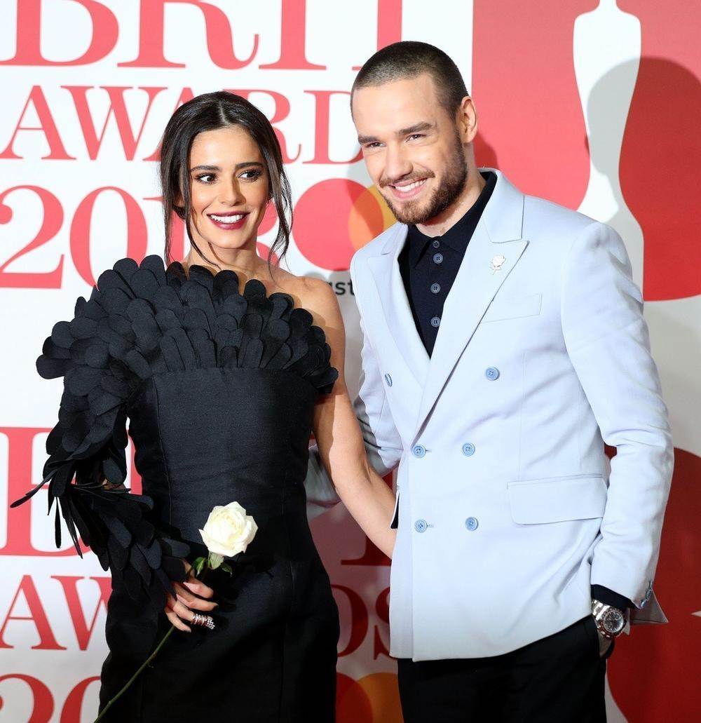 Познат пејач успеа да го продаде својот луксузен имот каде што се случувале чудни работи